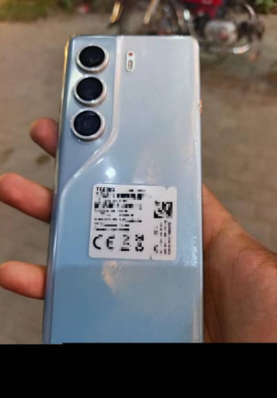 Tecno CAMON 40 Pro