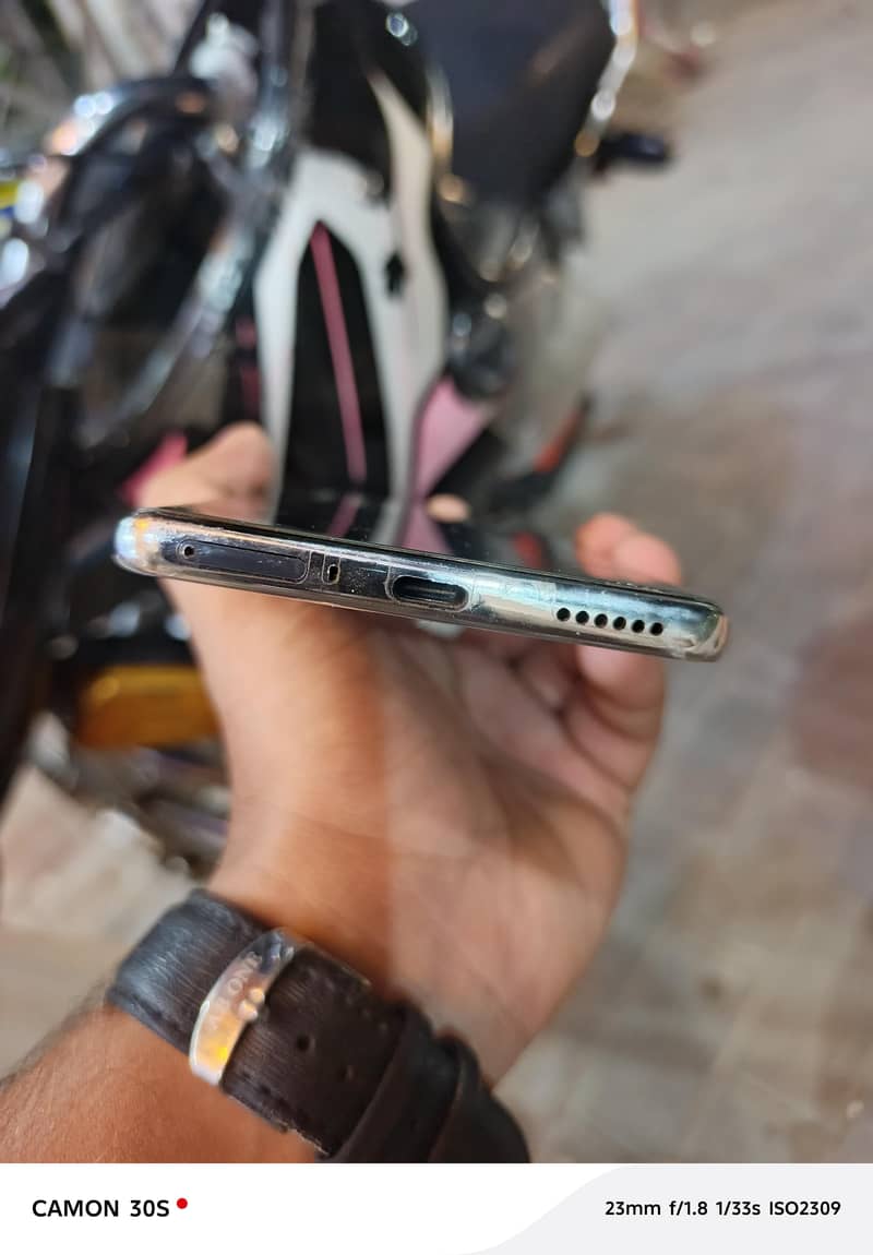 Tecno CAMON 40 Pro 3
