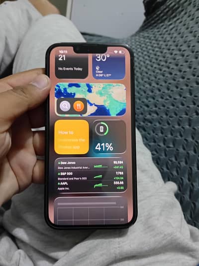 Apple iPhone 13