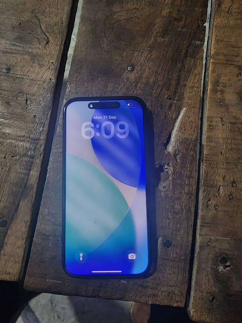 Apple iPhone 15 0