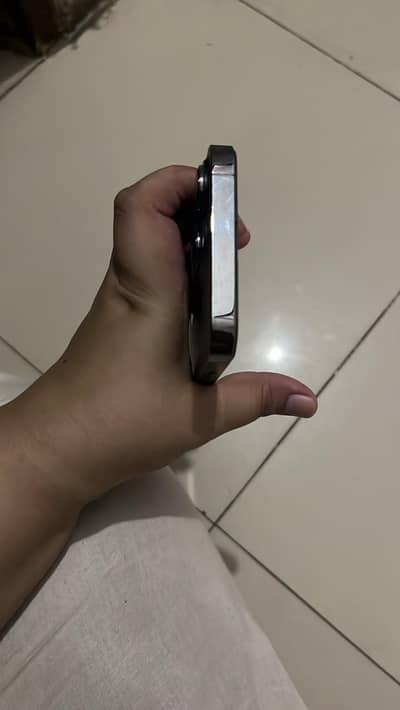 Apple iPhone 13 Pro factory unlock