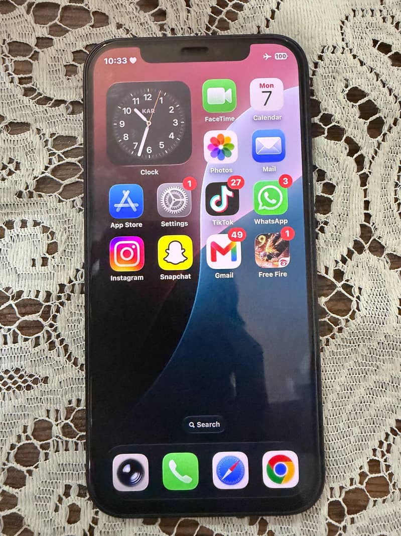 Apple iPhone 12 1