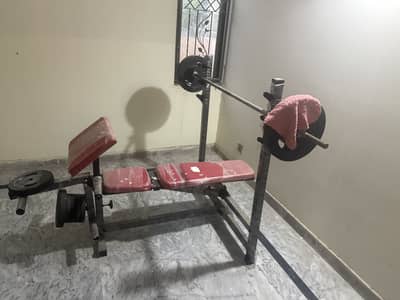 Benchpress and weights