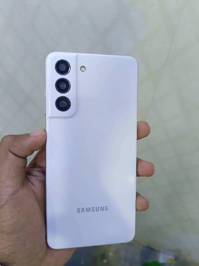 Samsung Mobile S21. fe