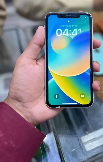 Apple iPhone XR