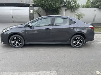 Toyota Corolla Altis 2017