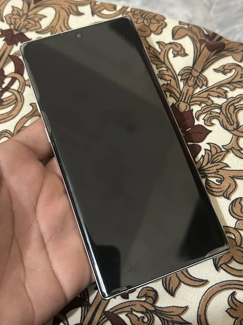 Samsung Mobile Note 10 Plus 2