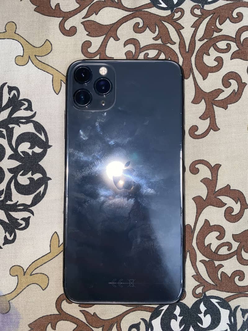 Apple iPhone 11 Pro Max 1