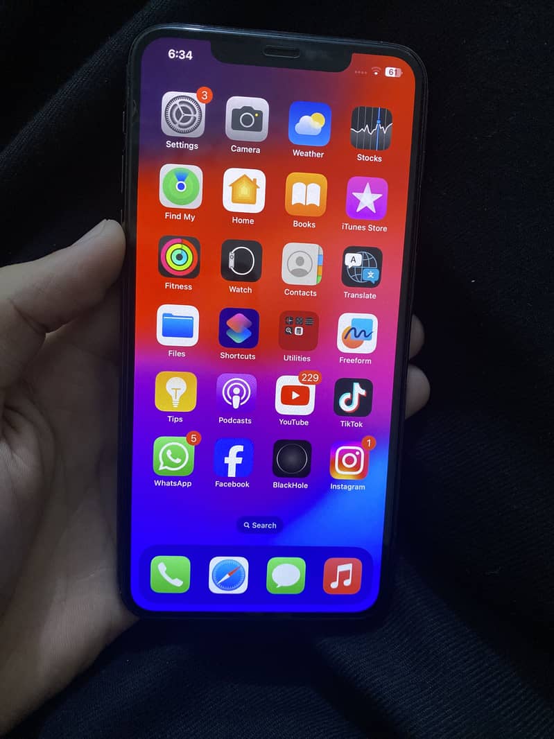 Apple iPhone 11 Pro Max 5