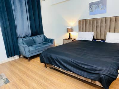 Daily Basis Apartment & Rooms Per day Perweek Short stay Available in E-11 Islamabad