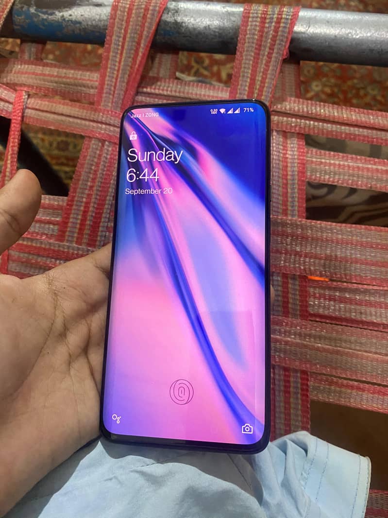 One Plus 7 Pro 0