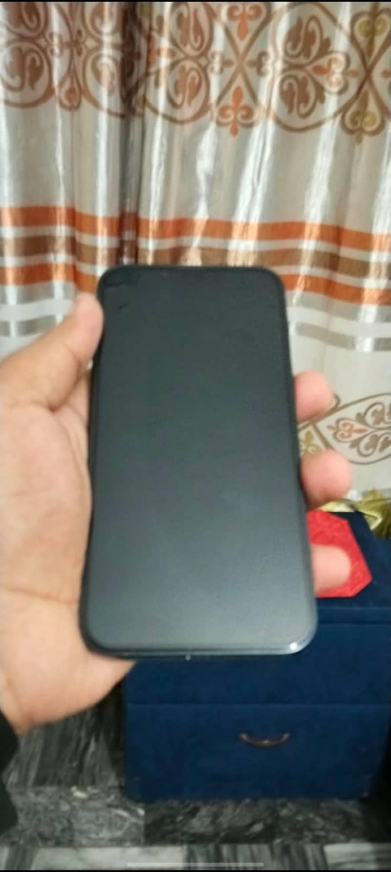 Apple iPhone 13 1
