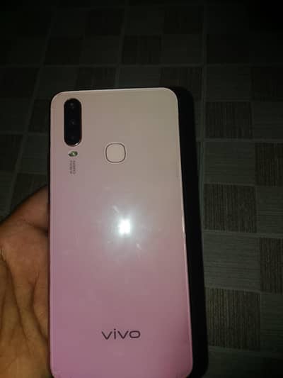 Vivo Y17