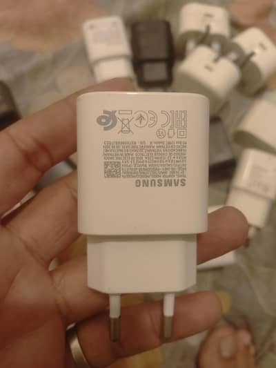 apple, Samsung,tacno,infnix, Hawai, lat original charger available