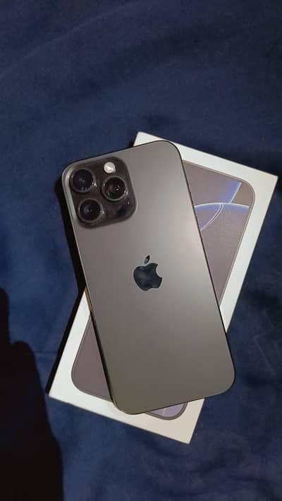 Iphone 16 pro max with box
