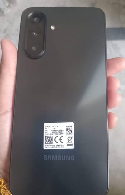 Samsung Mobile A17