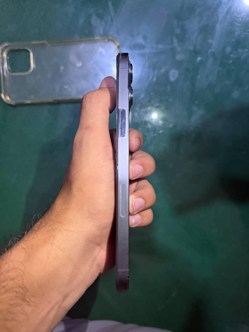 Apple iPhone 12 Pro Max 2