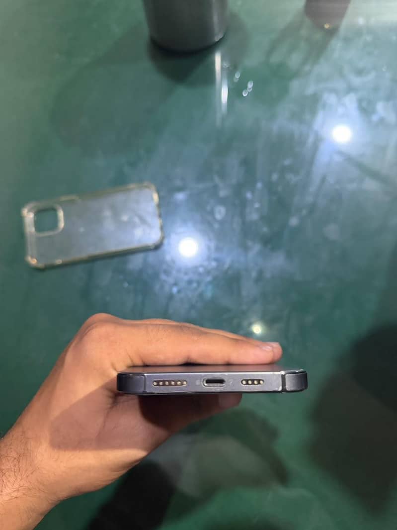 Apple iPhone 12 Pro Max 8