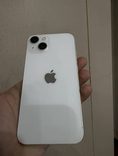Apple iPhone 13