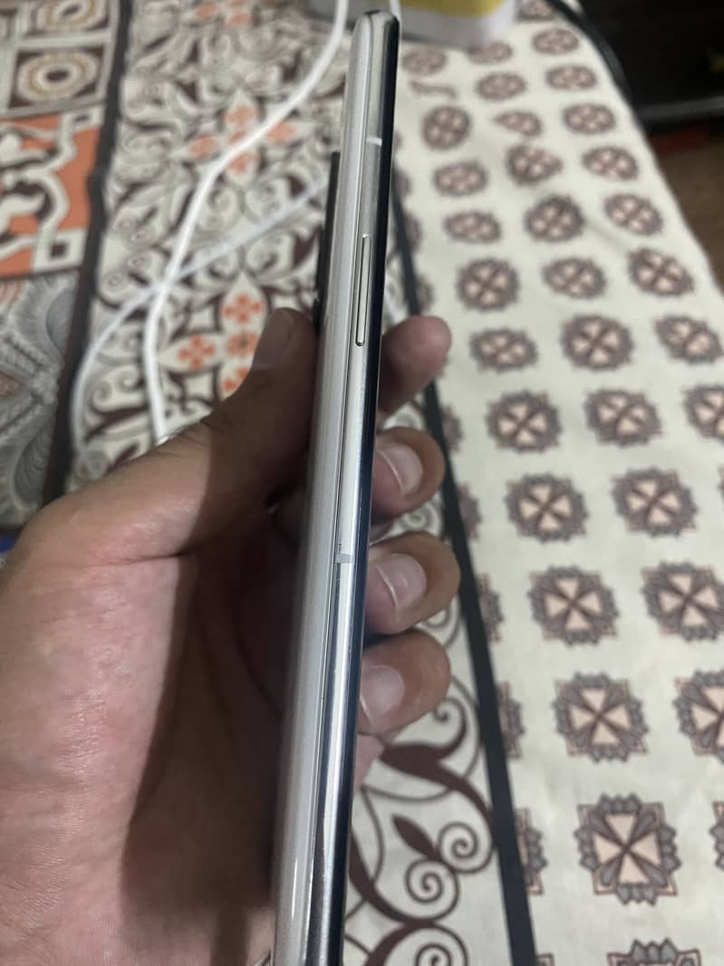 One Plus 10 Pro 3