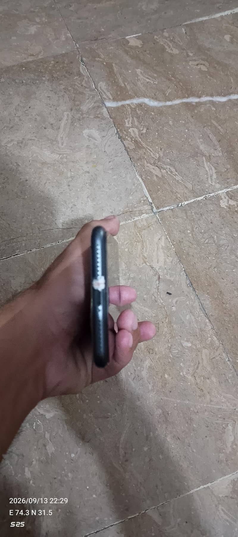 Apple iPhone 8 Plus 0