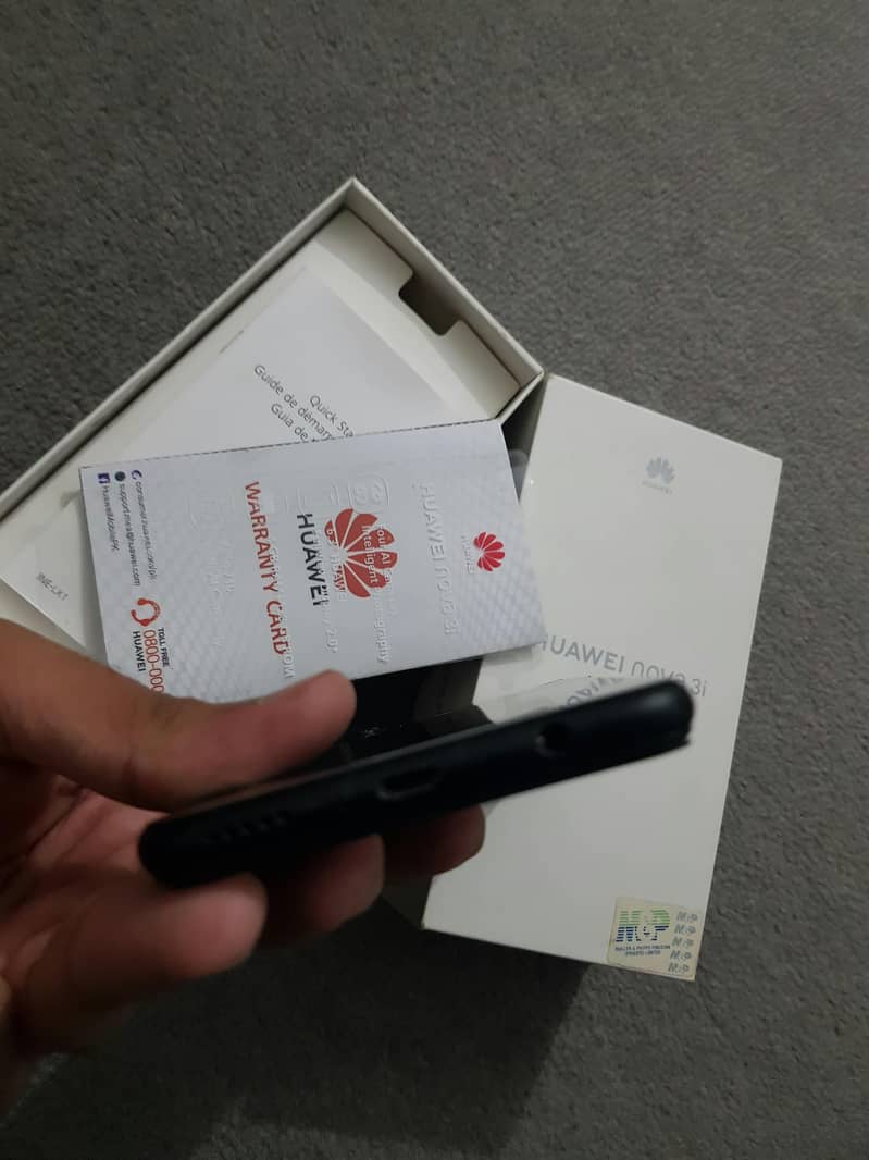 Huawei Nova 3i 1