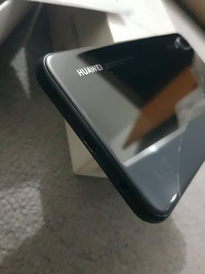 Huawei Nova 3i 5