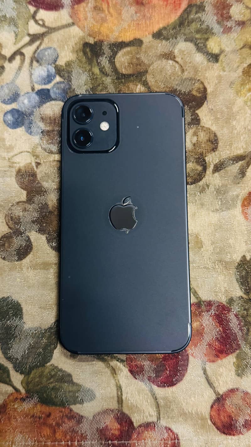 Apple iPhone 12 0