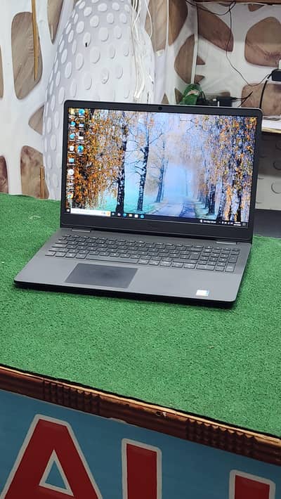 Dell vostro 3500 core i7 11th gen 8gb/256gb 15.6 laptop