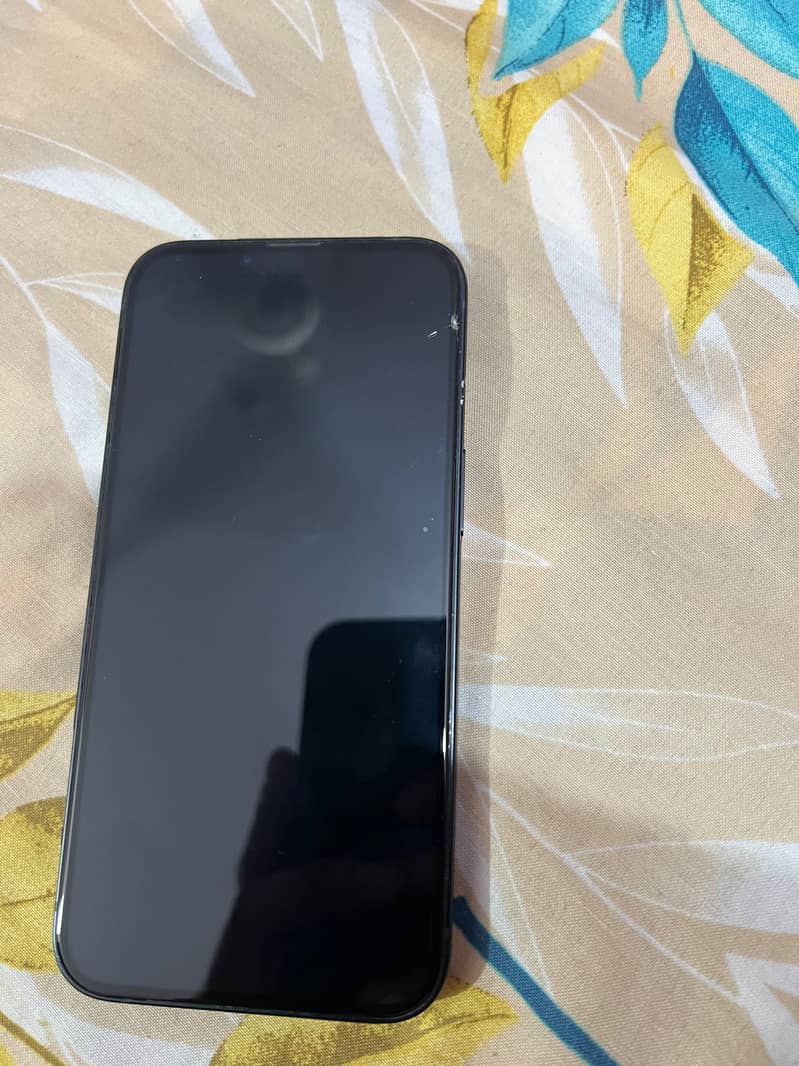 Apple iPhone 13 2