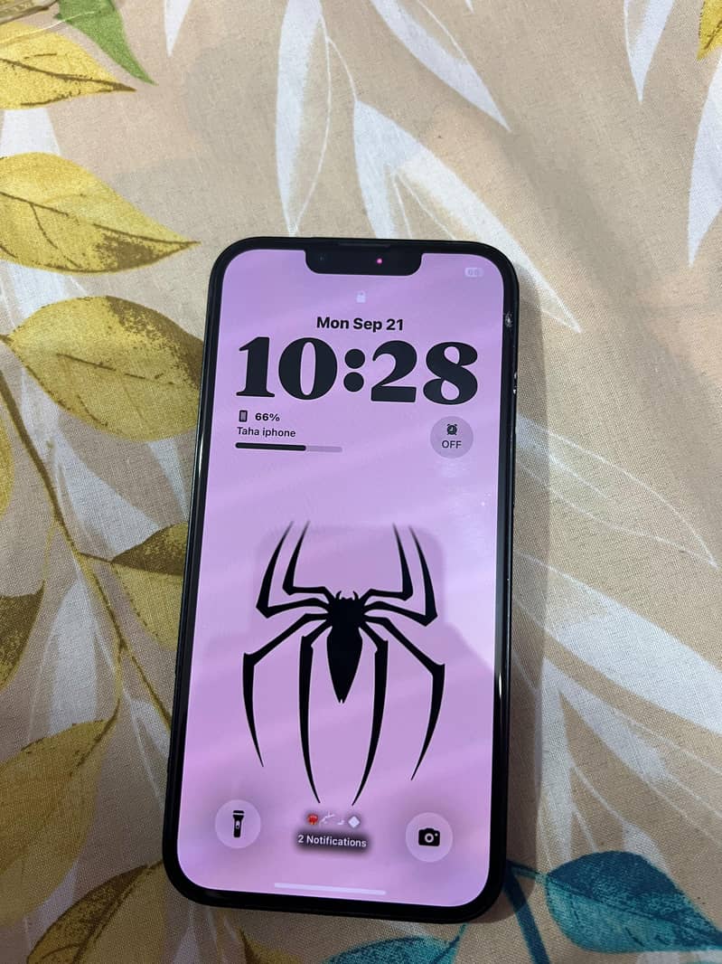 Apple iPhone 13 3
