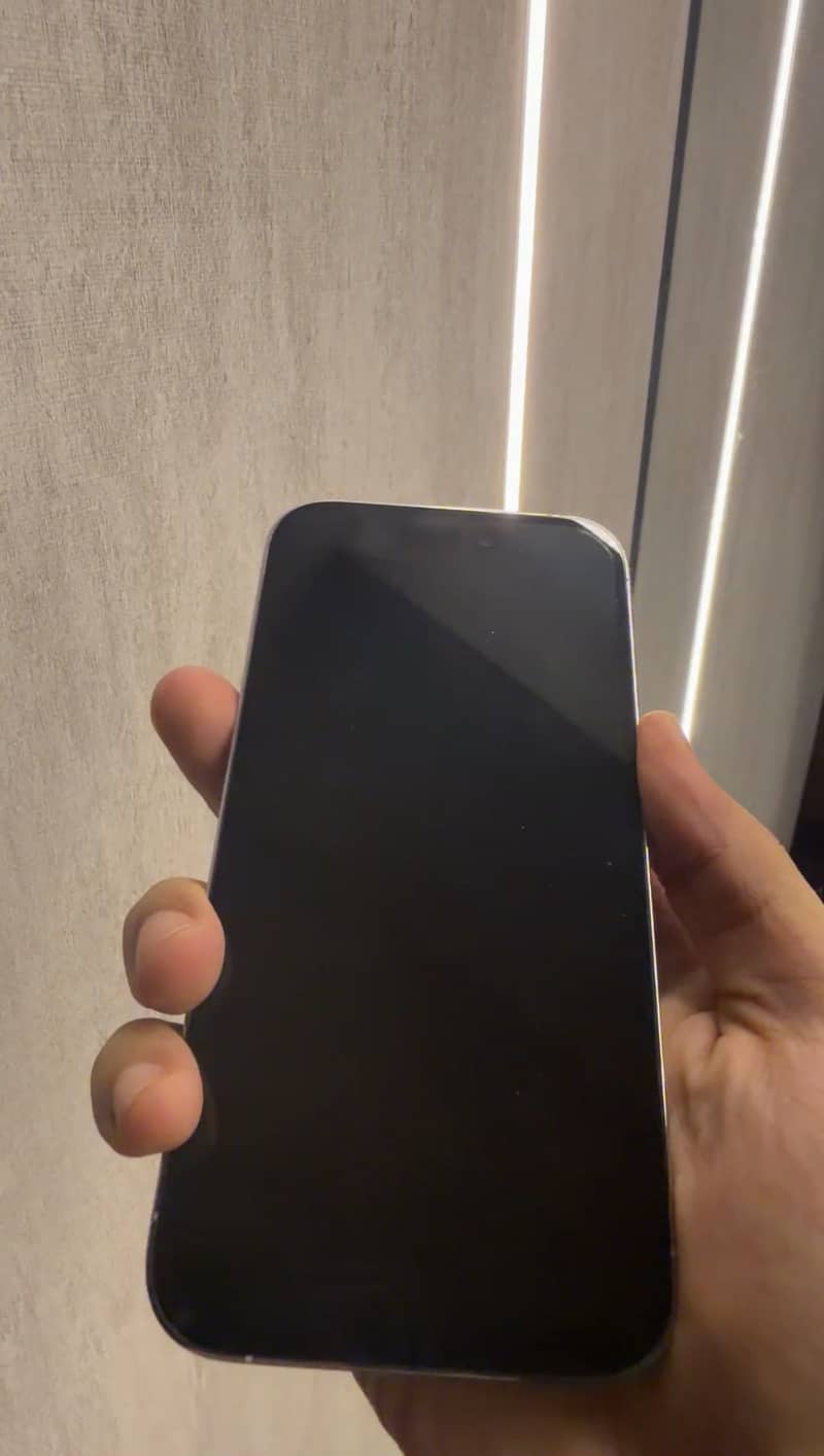 Apple iPhone 14 Pro 4