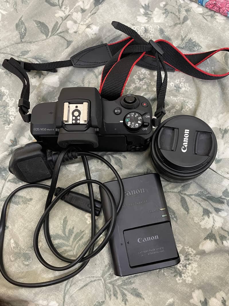 Canon eos mark ii m50 1