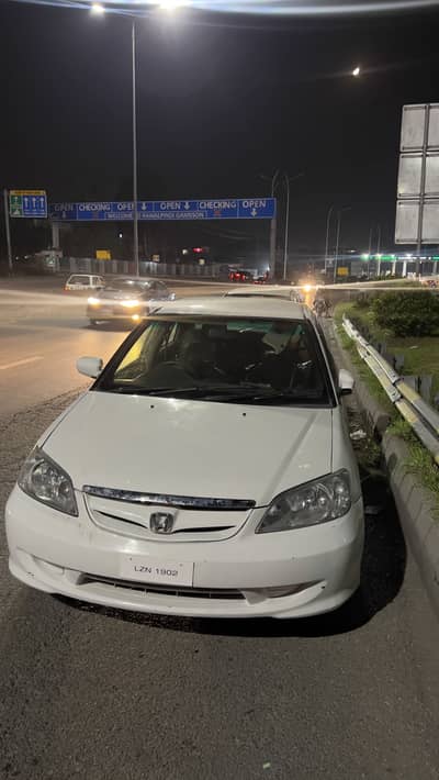 Honda Civic Oriel 2005