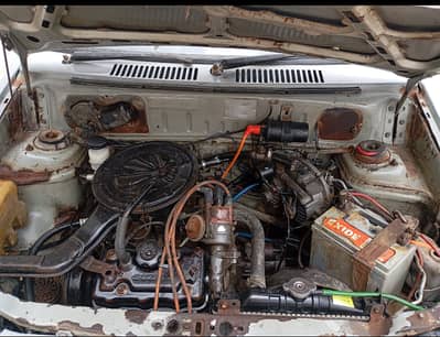 Suzuki Mehran VXR 2000