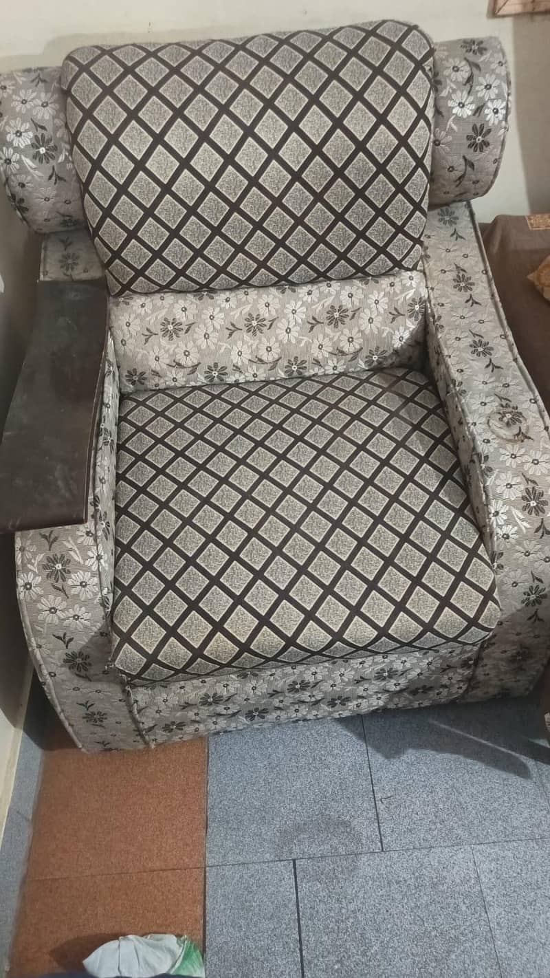 sofa 5 seater 1