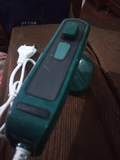 mini iron