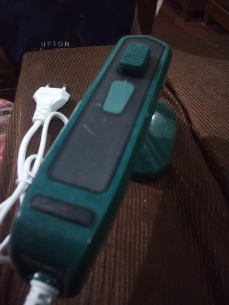 mini iron 0