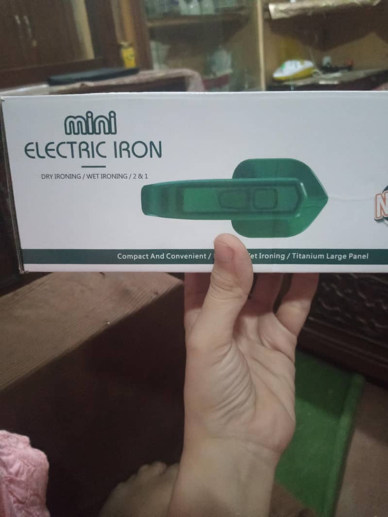mini iron 1