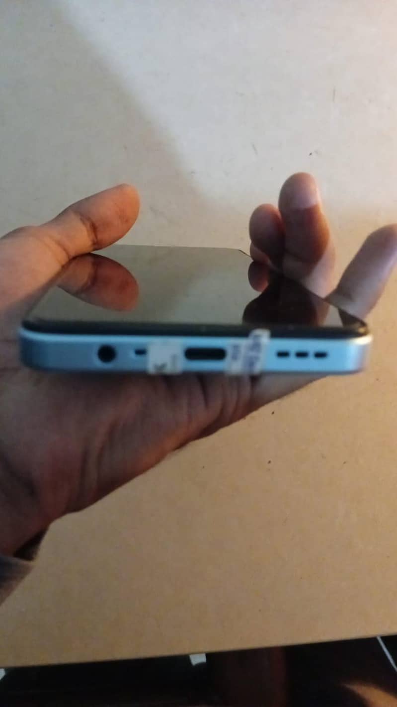 OPPO A60 2