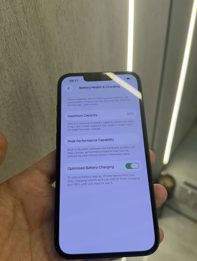 Apple iPhone 13 3