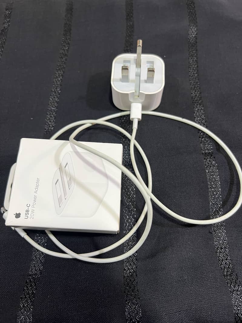 Apple iPhone 13 Pro 2