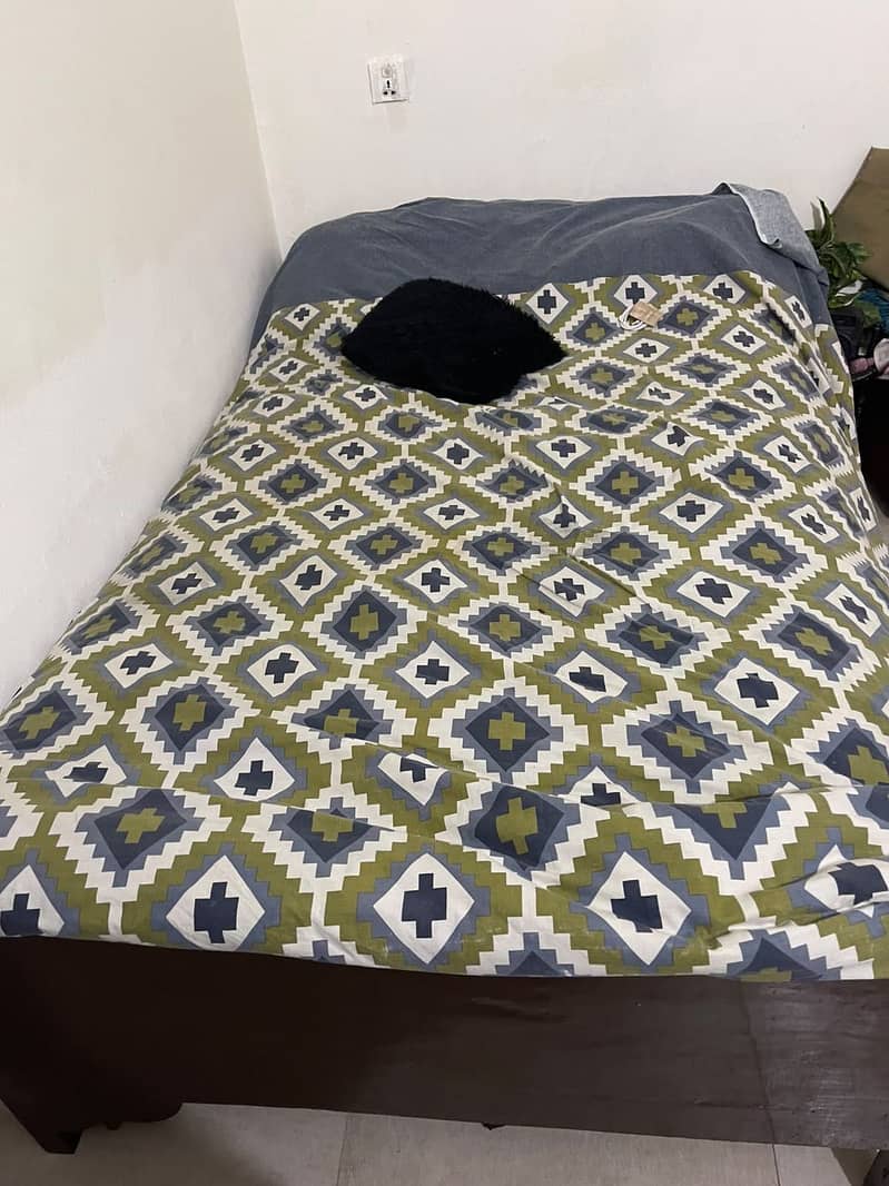 Single bed 2