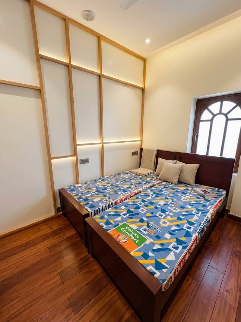 Single Bed & Almari 1