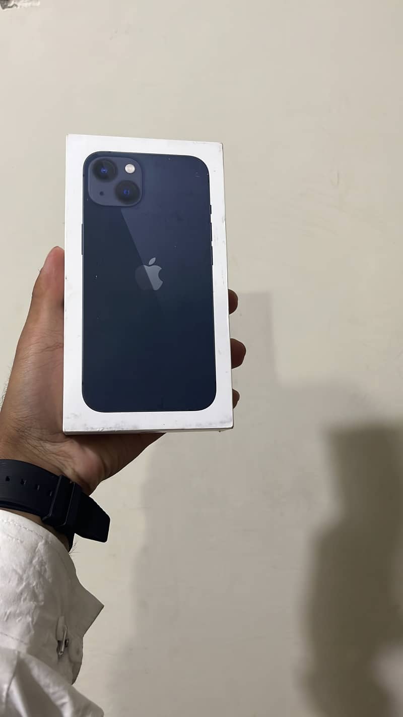 iPhone 13 simple Jv 0
