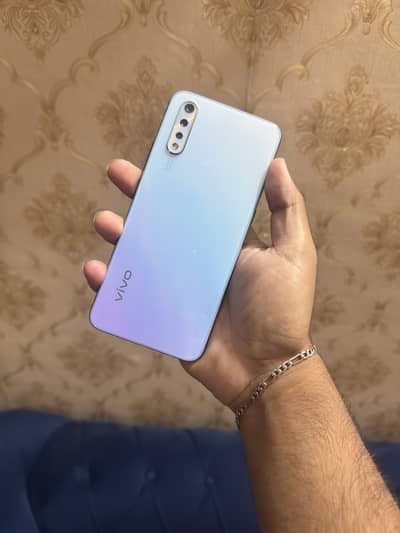 Vivo S1