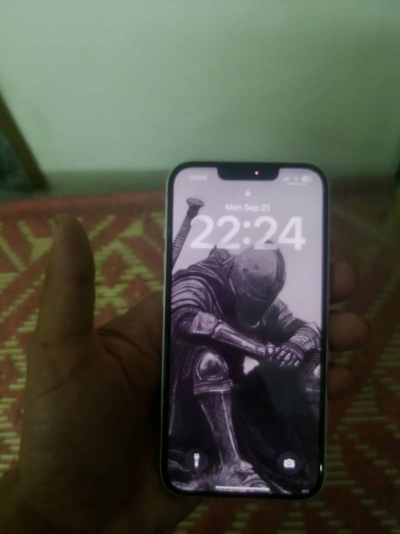 Apple iPhone 13 3