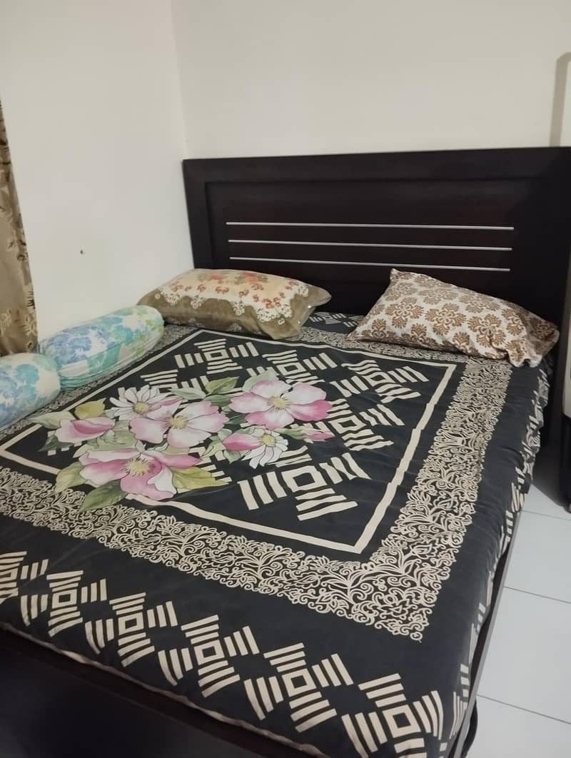 bedroom set 0
