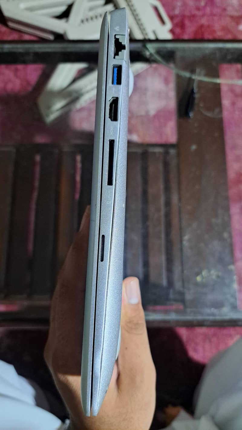 window 10 laptops 3