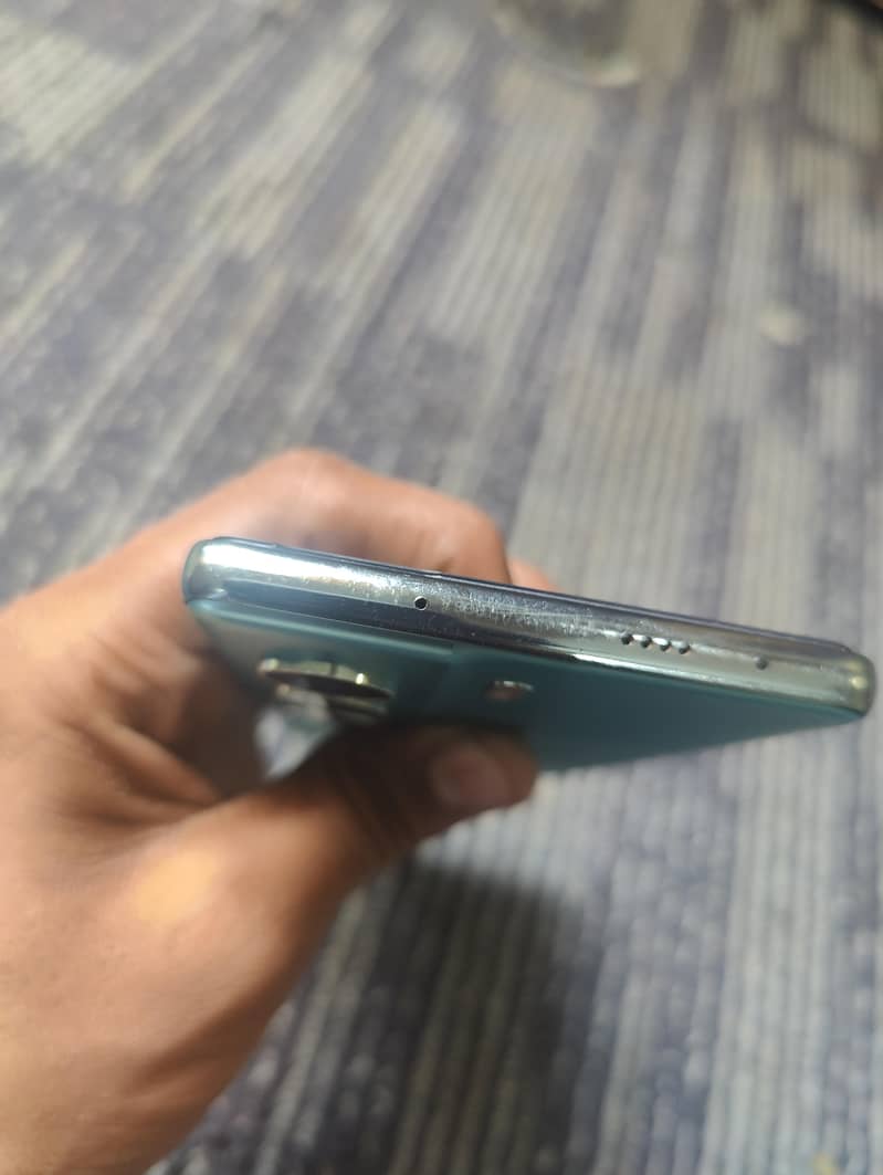 Tecno CAMON 40 6